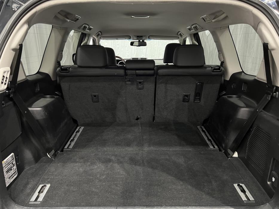 TOYOTA LAND CRUISER 2016