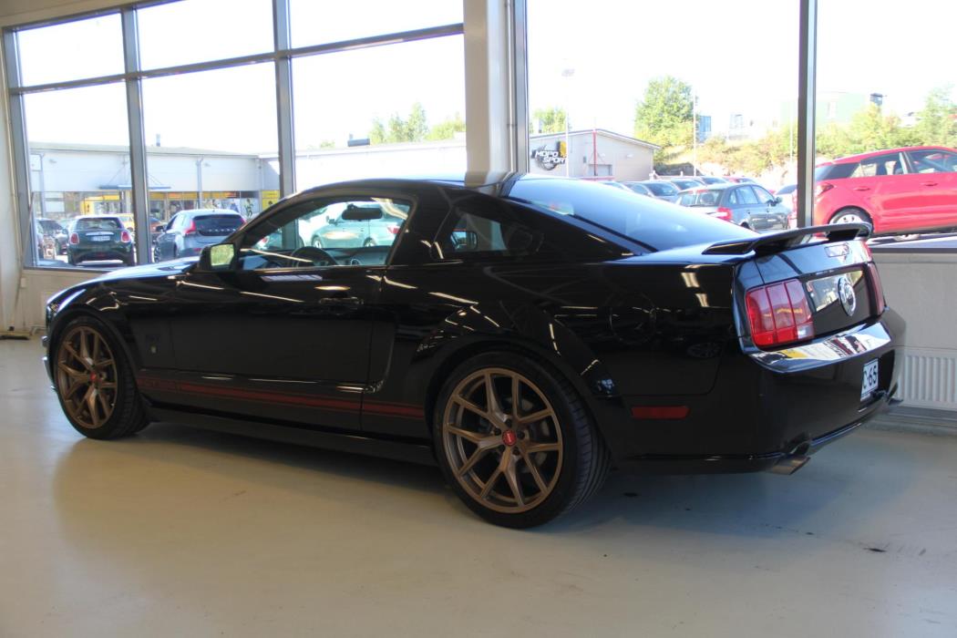 FORD Mustang 2006