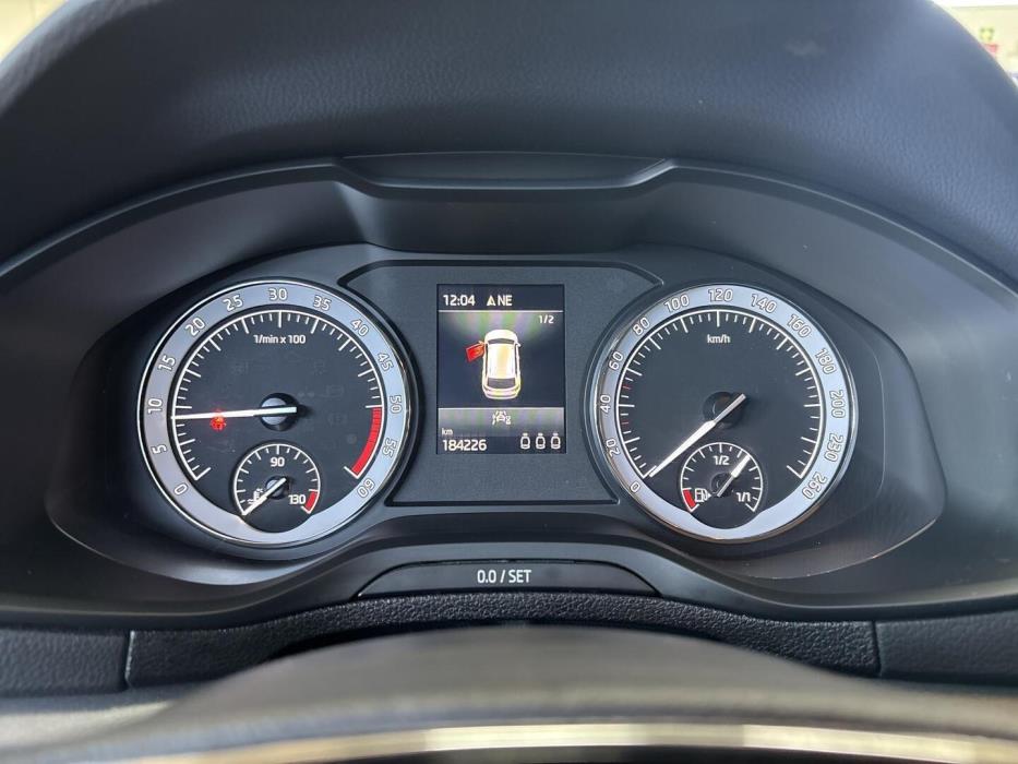 SKODA Karoq 2021
