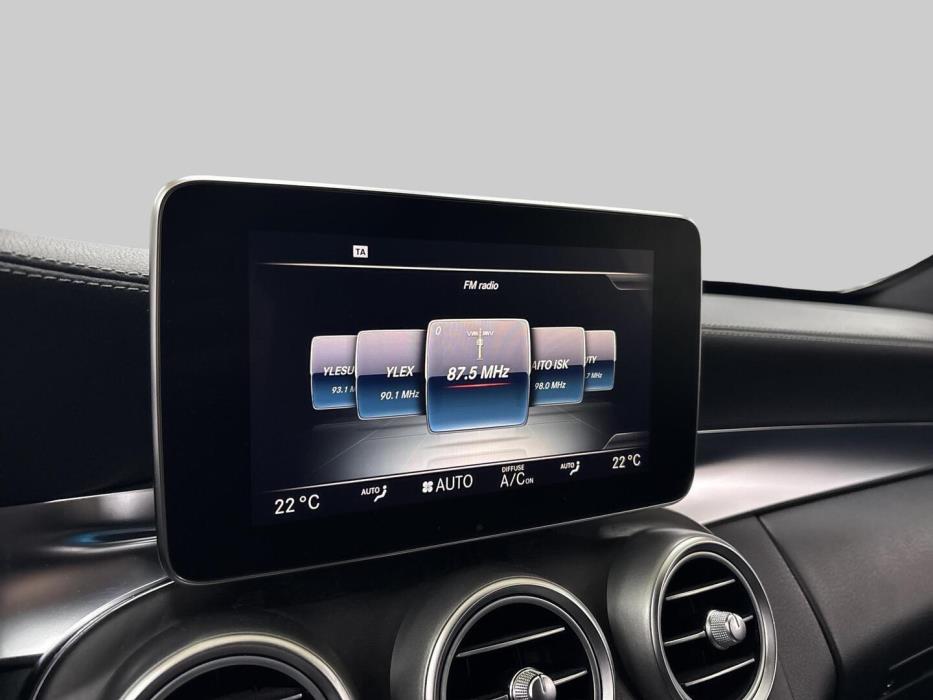 MERCEDES-BENZ C 2015