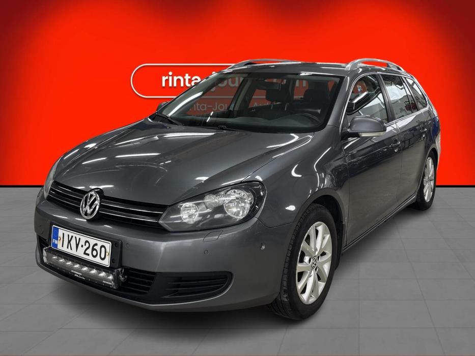 VOLKSWAGEN Golf 2012
