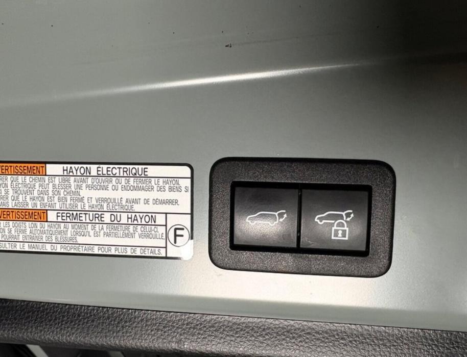 TOYOTA COROLLA CROSS 2024