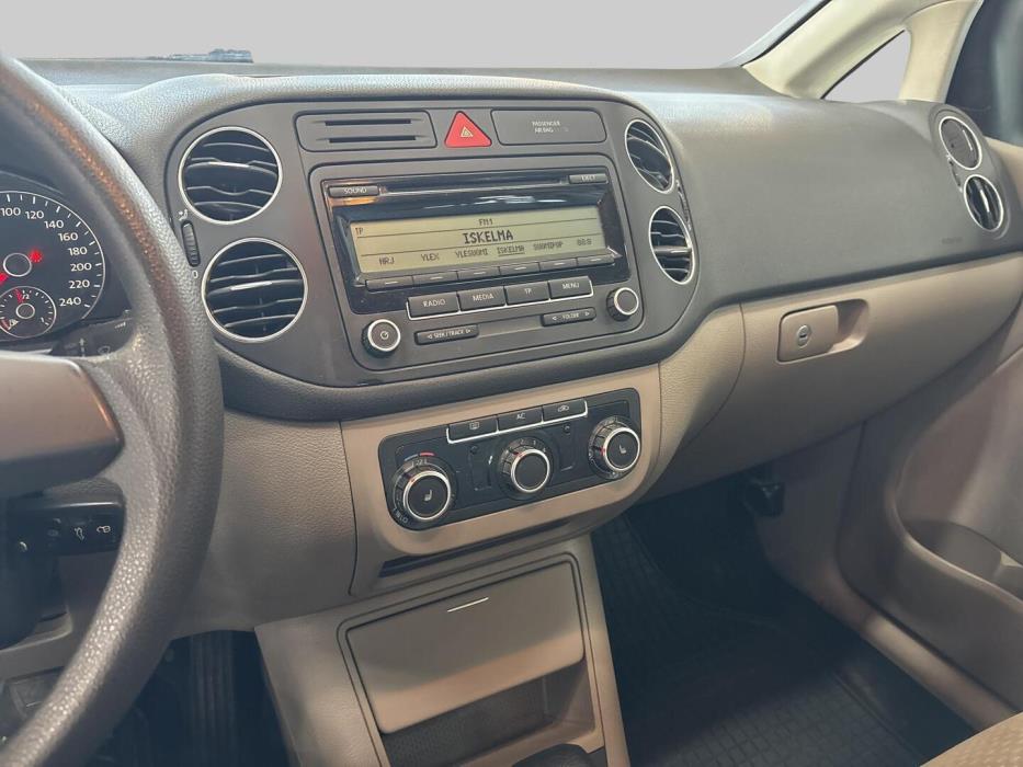 VOLKSWAGEN Golf Plus 2011