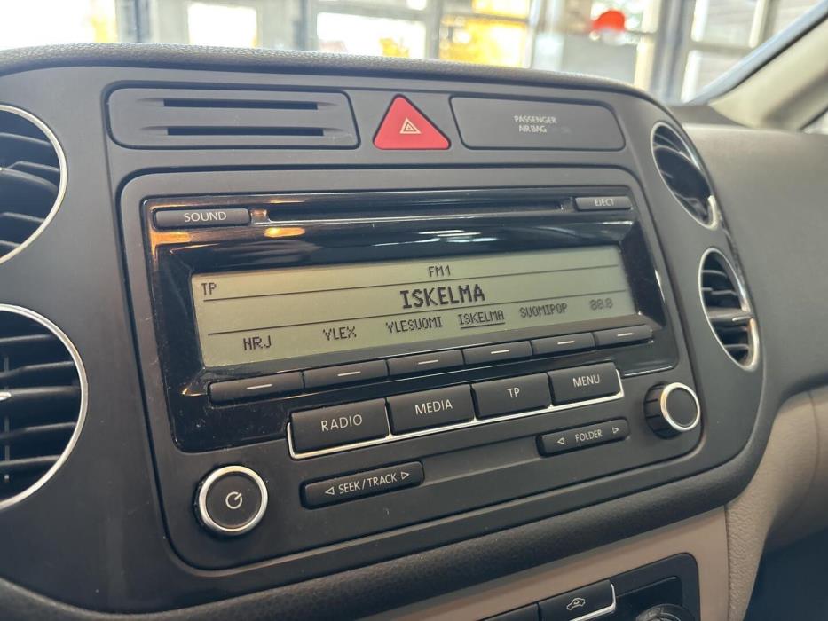 VOLKSWAGEN Golf Plus 2011