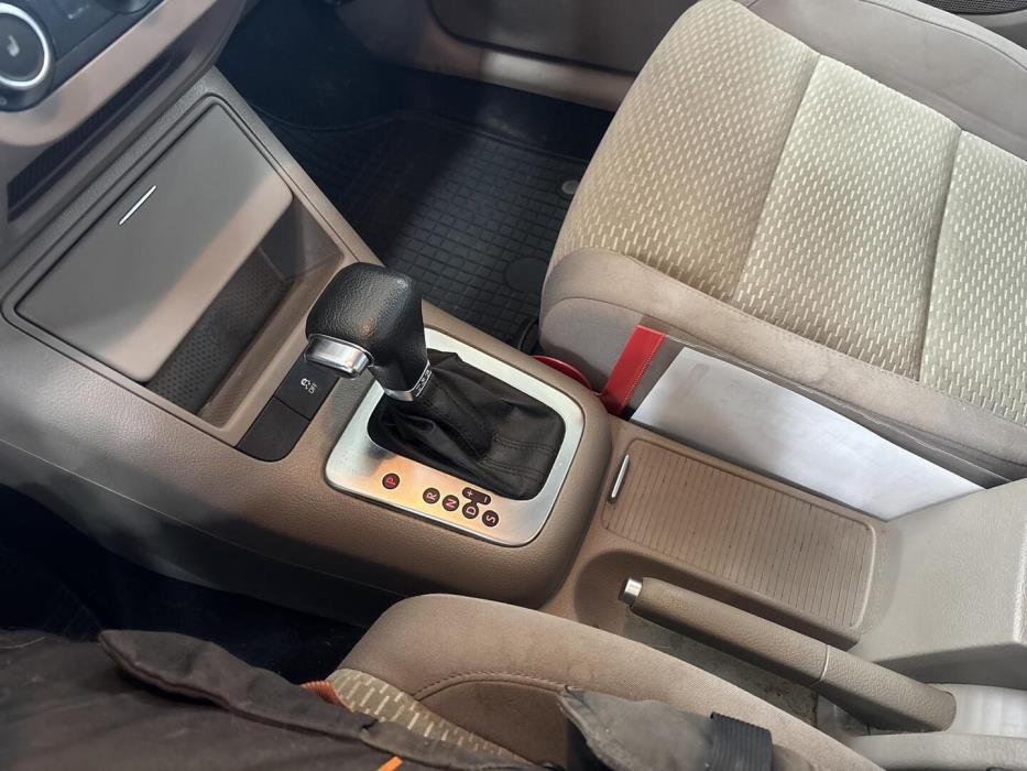 VOLKSWAGEN Golf Plus 2011