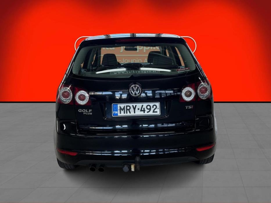 VOLKSWAGEN Golf Plus 2011