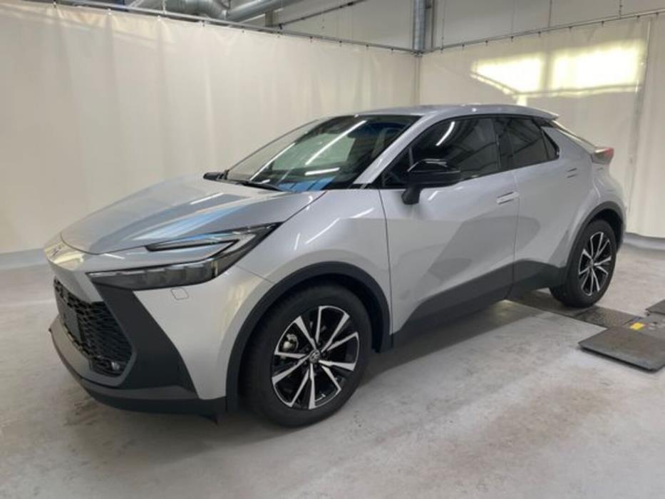 TOYOTA C-HR 2025