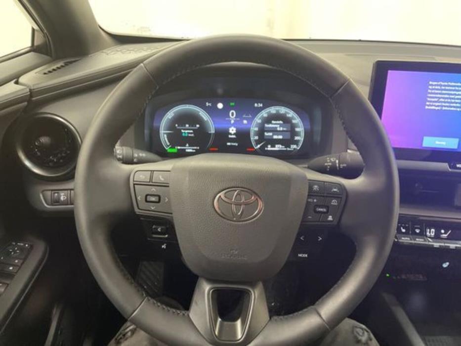 TOYOTA C-HR 2025