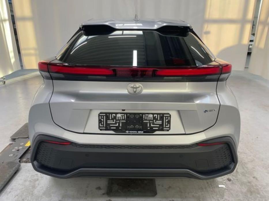 TOYOTA C-HR 2025