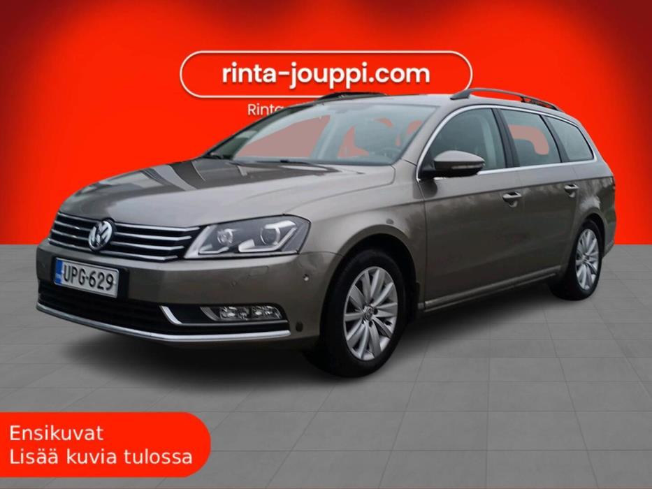 VOLKSWAGEN PASSAT 2012