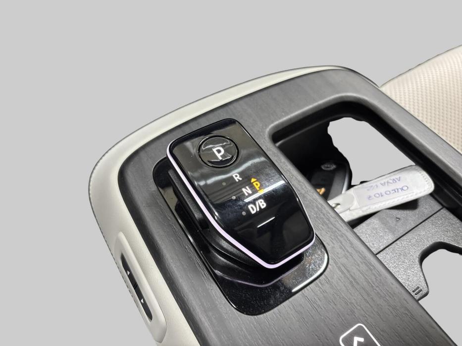 NISSAN ARIYA 2025
