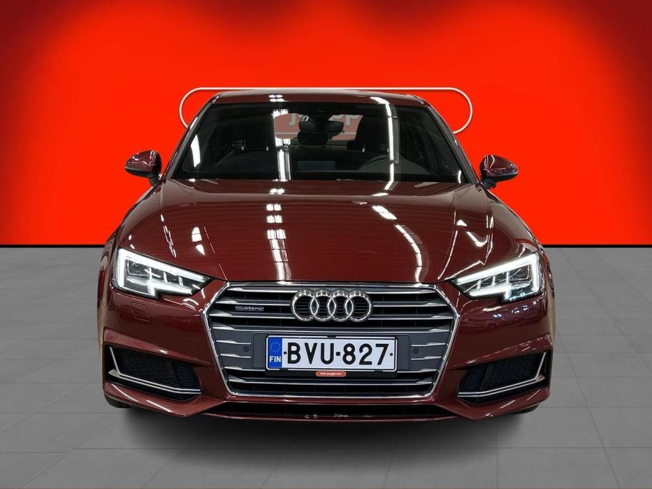 AUDI A4 2019
