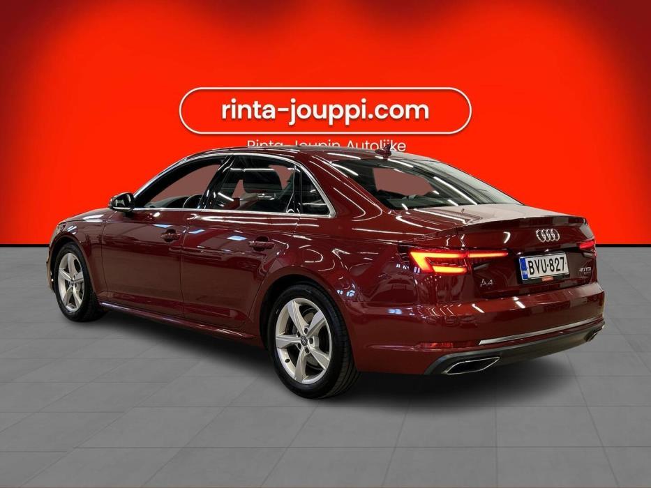 AUDI A4 2019