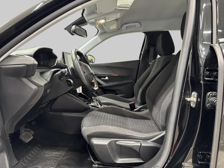 PEUGEOT 2008 2021