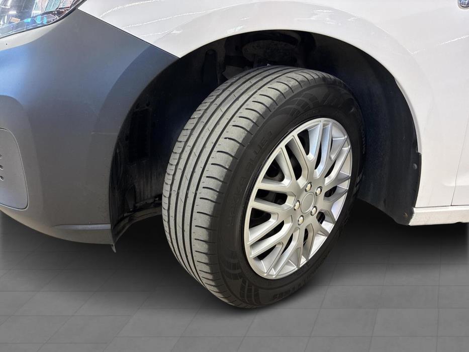 VOLKSWAGEN Caddy 2021