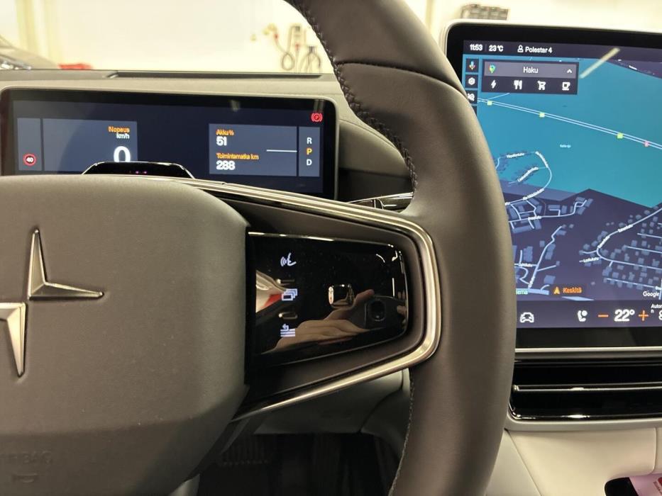 POLESTAR 4 2024