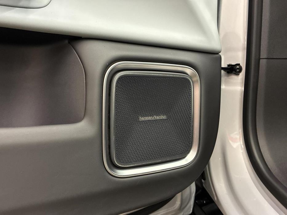 POLESTAR 4 2024