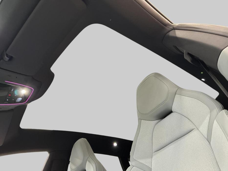 POLESTAR 4 2024