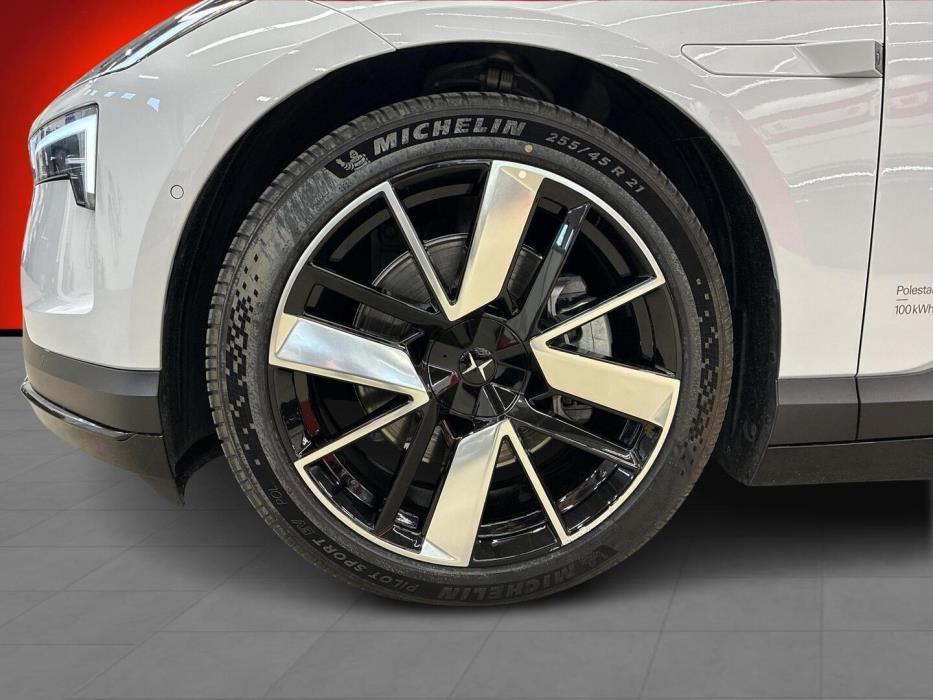 POLESTAR 4 2024