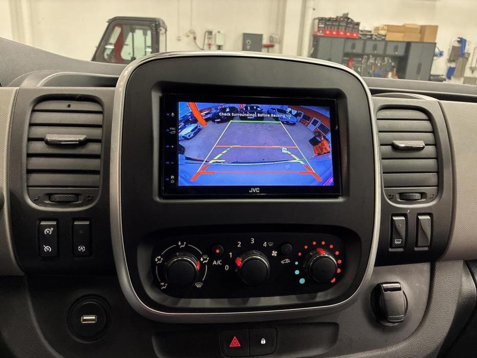 RENAULT Trafic 2017
