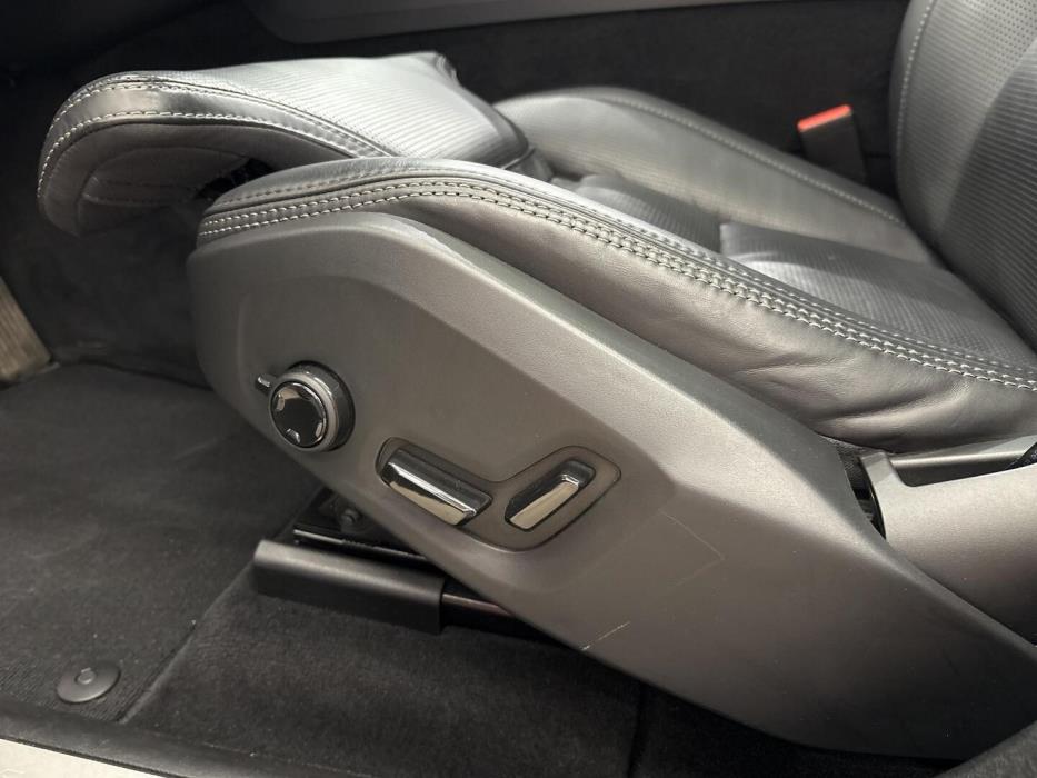 VOLVO XC60 2024