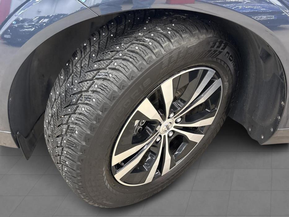 VOLVO XC60 2024