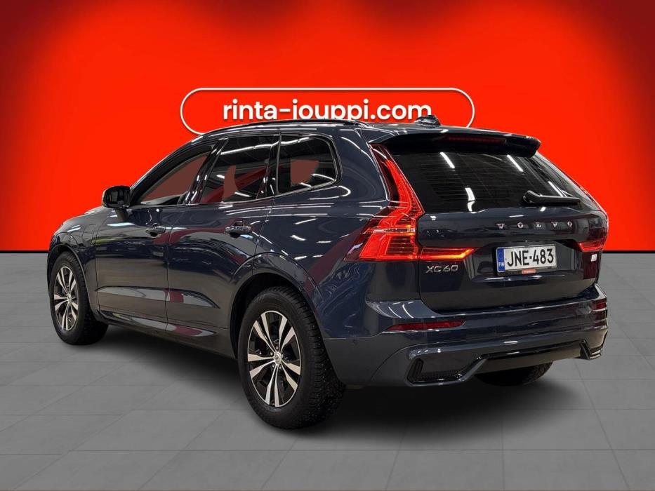VOLVO XC60 2024