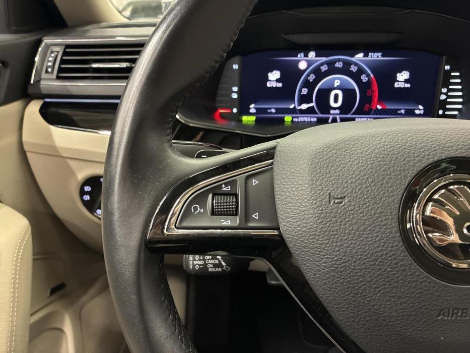 SKODA Superb 2020