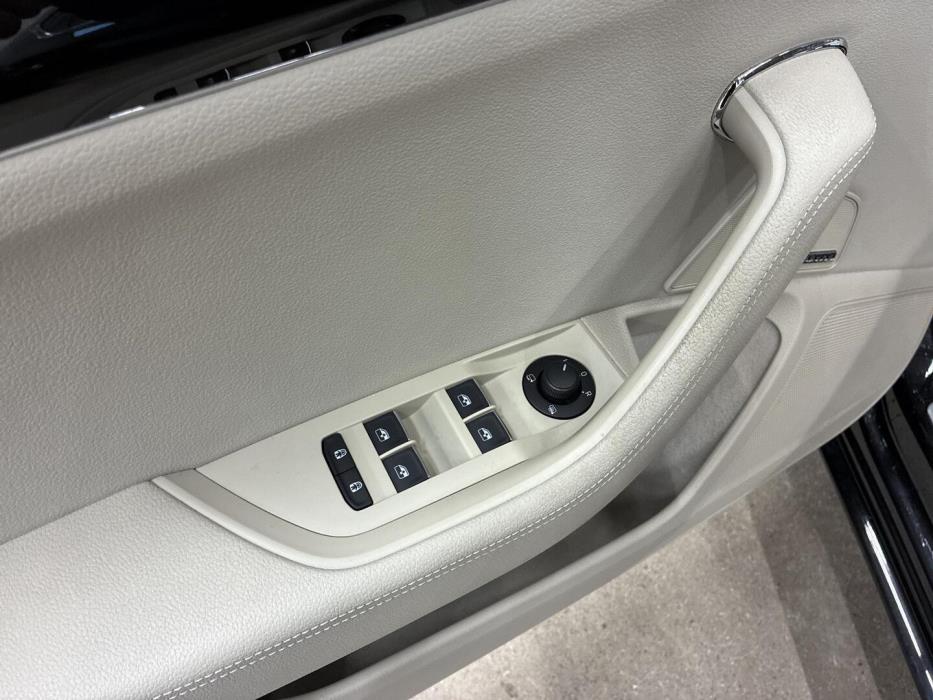 SKODA Superb 2020