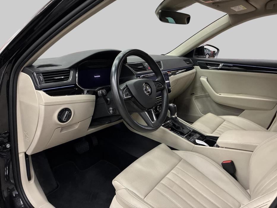 SKODA Superb 2020