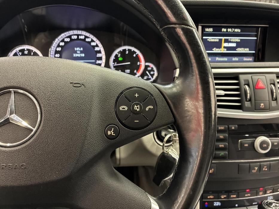 MERCEDES-BENZ E 2010