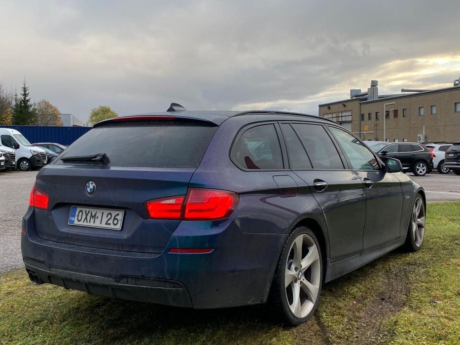 BMW 530 2011