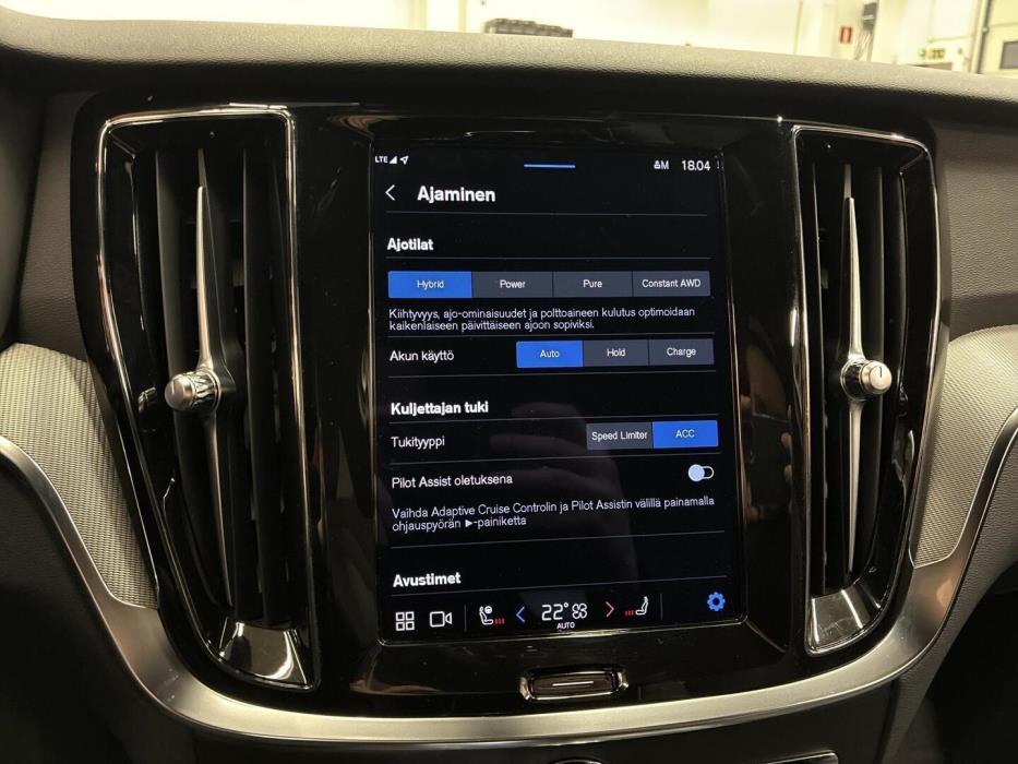 VOLVO V60 2023