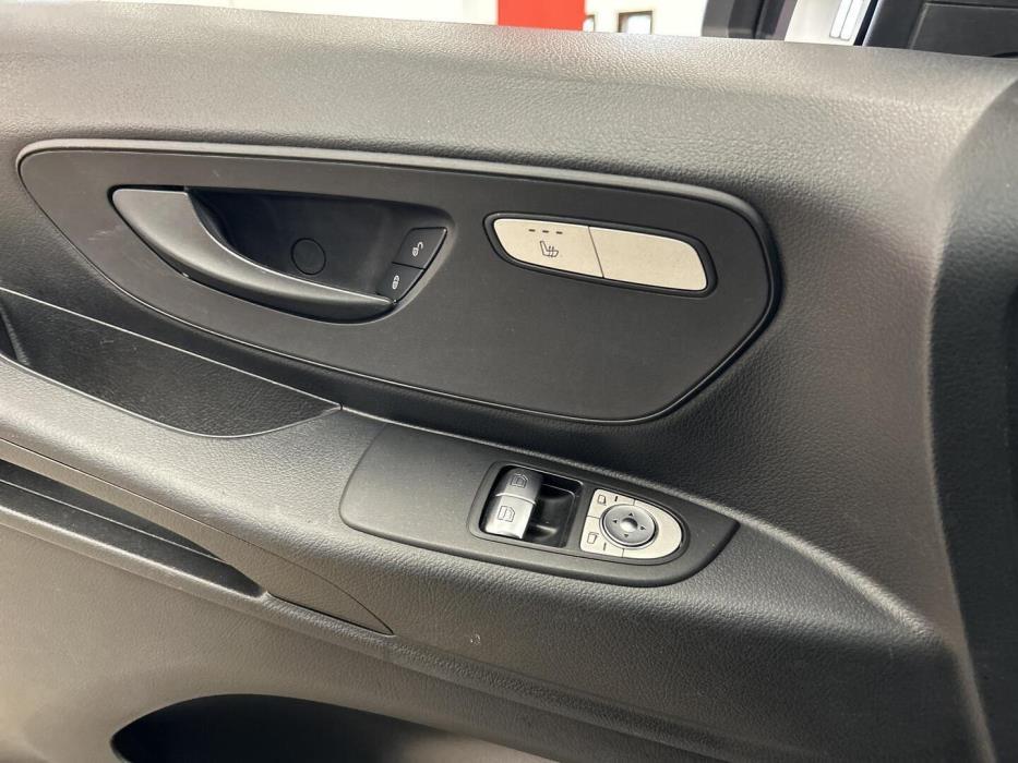 MERCEDES-BENZ Vito 2019