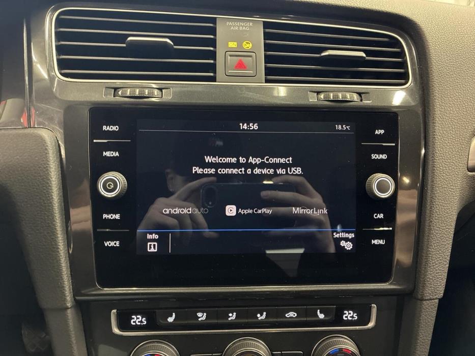 VOLKSWAGEN Golf 2018