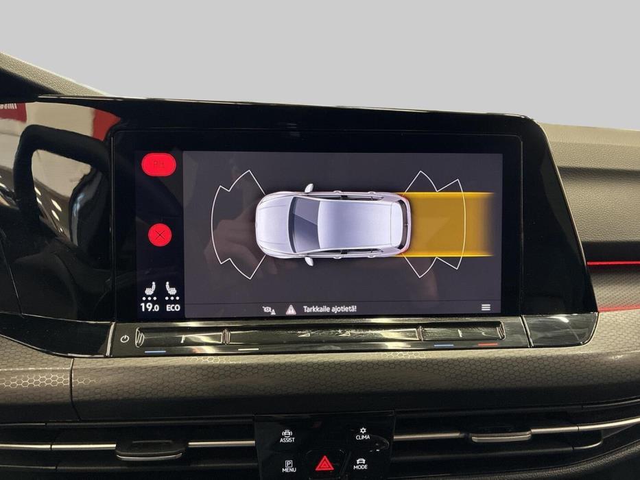 VOLKSWAGEN Golf 2021