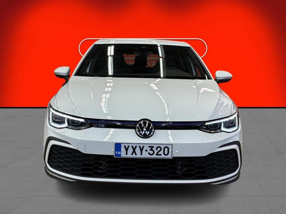 VOLKSWAGEN Golf 2021