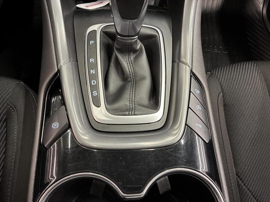 FORD Mondeo 2015