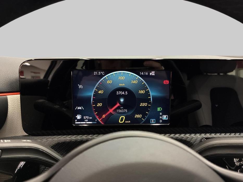 MERCEDES-BENZ A 2019