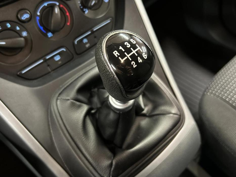 FORD Grand C-Max 2013