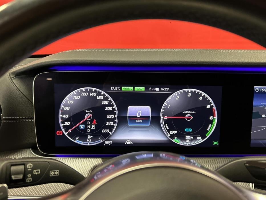 MERCEDES-BENZ E 2020