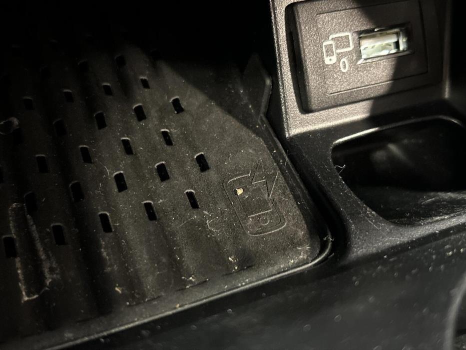 MERCEDES-BENZ E 2020