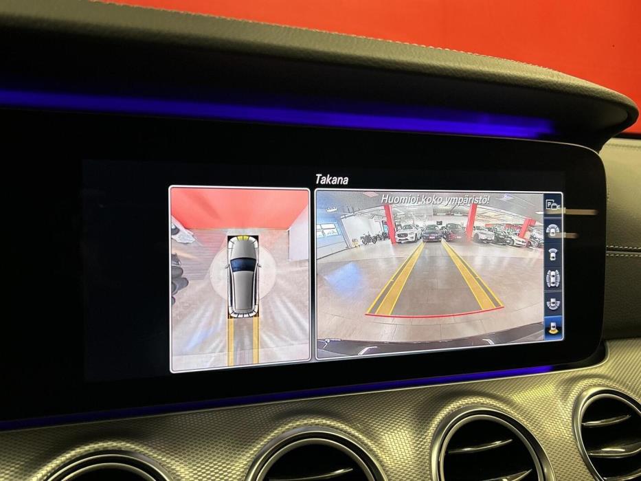 MERCEDES-BENZ E 2020