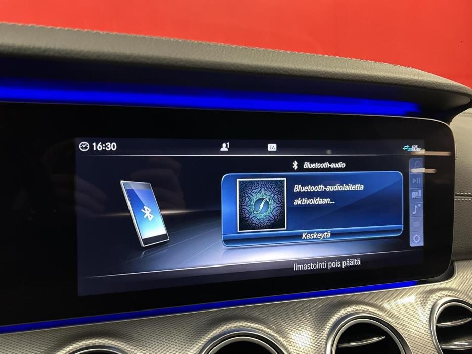 MERCEDES-BENZ E 2020