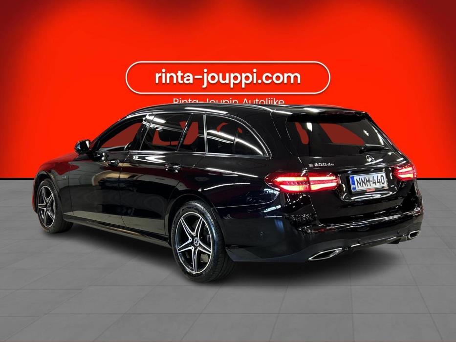 MERCEDES-BENZ E 2020