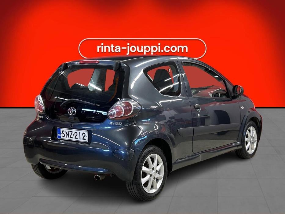 TOYOTA AYGO 2010