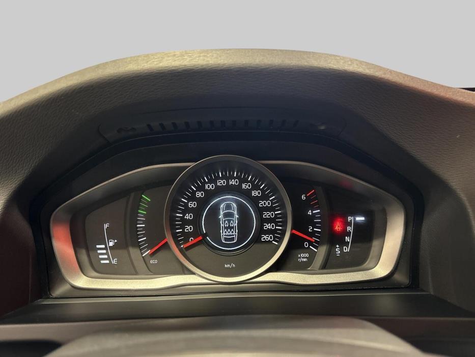 VOLVO V60 Cross Country 2016
