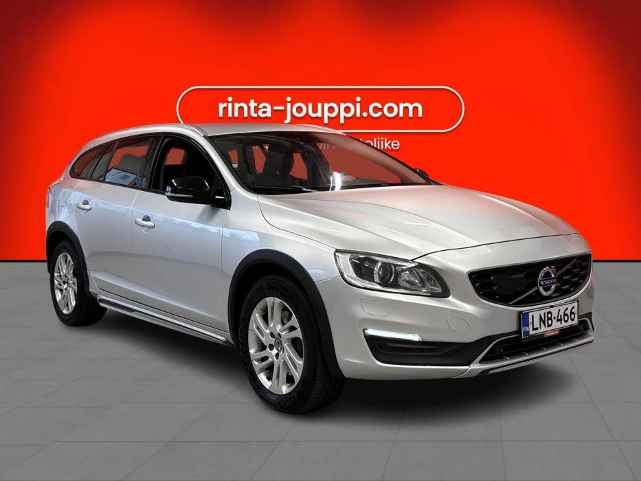 VOLVO V60 Cross Country 2016