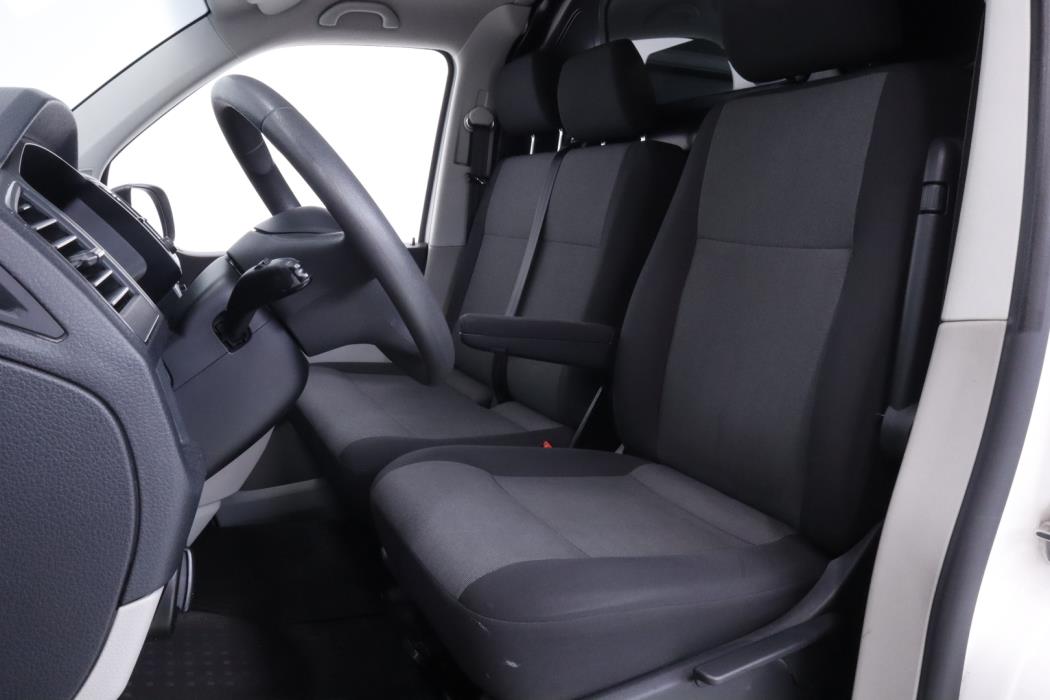 VOLKSWAGEN Transporter 2018