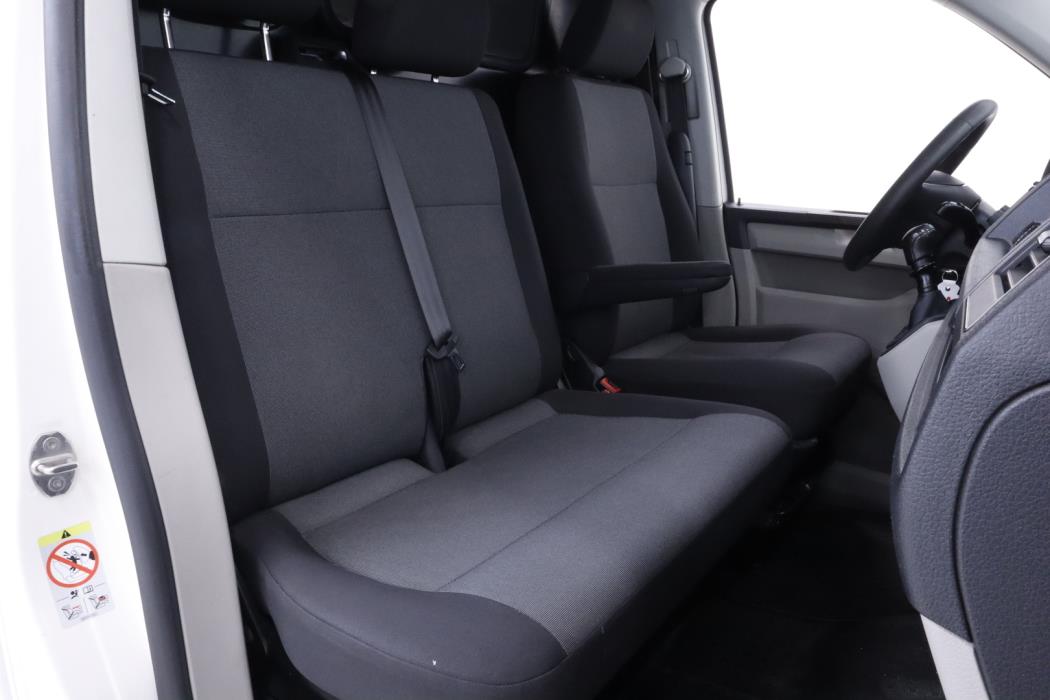 VOLKSWAGEN Transporter 2018